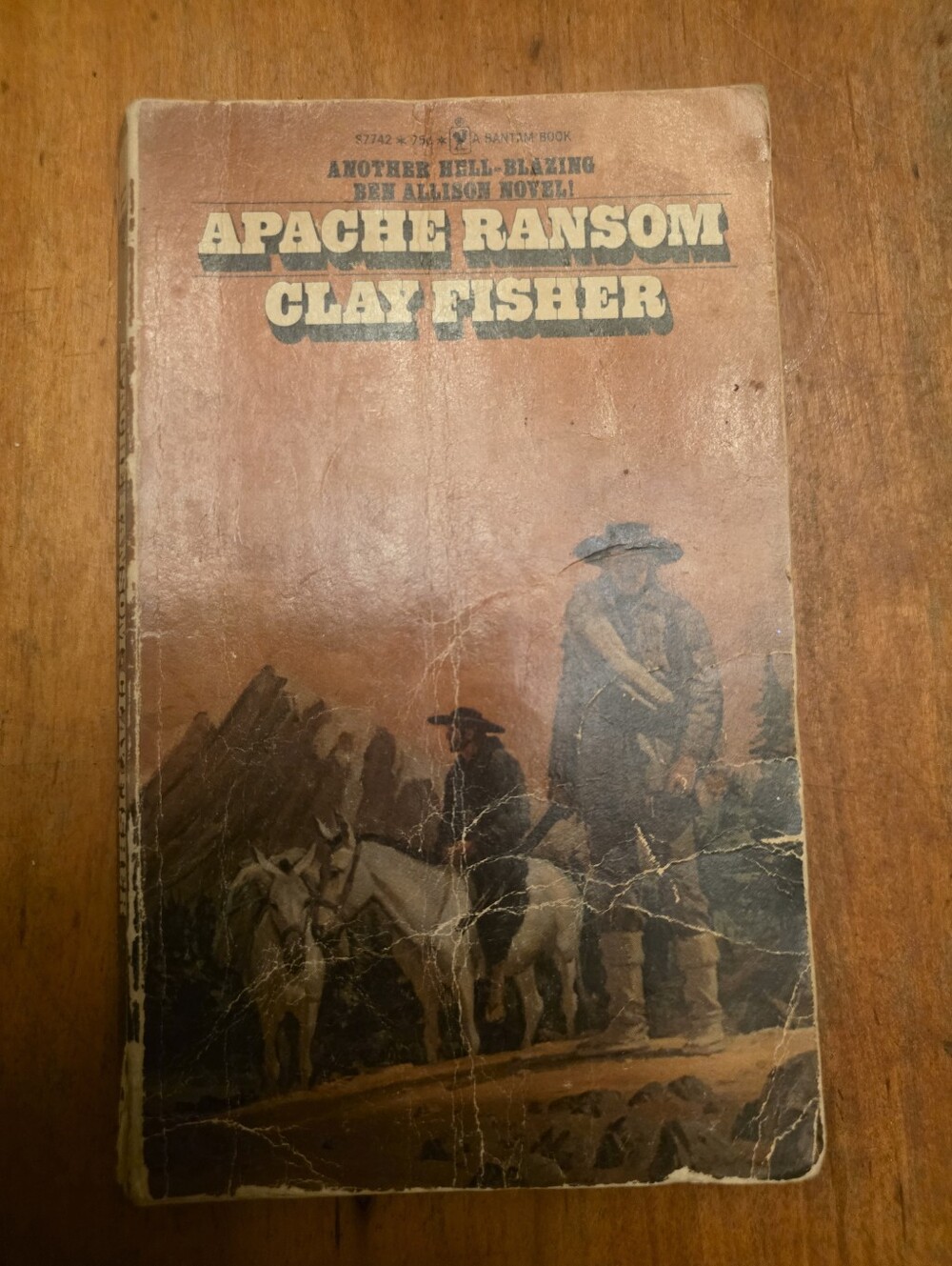 APACHE RANSOM - 1ST. ED. PAPERBACK ORIGINAL BY CLAY FISHER (AKA WILL HENRY)